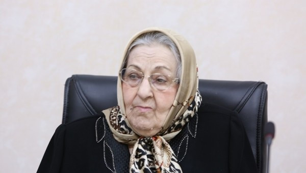 بانو احترام فرنو خیر مدرسه ساز درگذشت/ بیش از دو دهه همراهی عاشقانه در راه مدرسه سازی