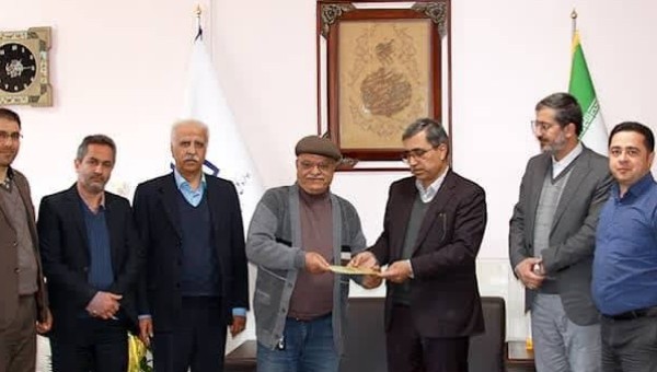 امضا تفاهم نامه احداث یک مدرسه ۶ کلاسه در محله قرطمان خمینی شهر اصفهان