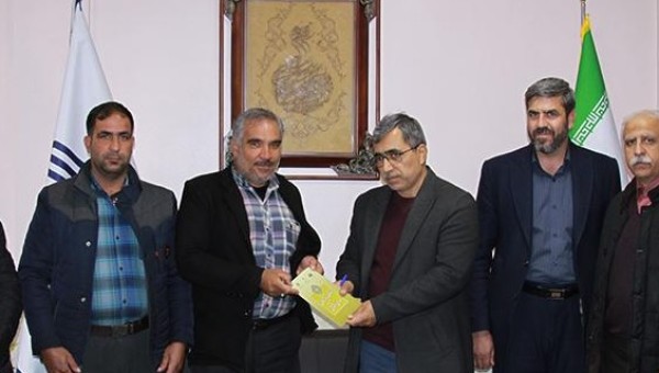 امضا تفاهم نامه ساخت مدرسه ۶ کلاسه روستای خرمنان تیران و کرون