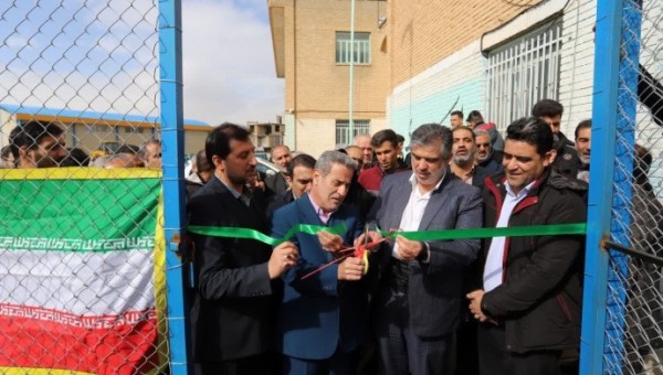 مراسم بهره برداری از سه مدرسه خیرساز و سالن ورزشی در شهرستان شازند