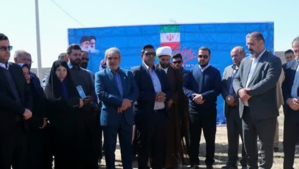 کلنگزنی مدرسه ۱۲ کلاسه در شهرک اندیشه ناحیه ۲ اهواز