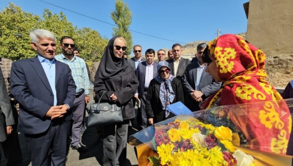 مدرسهای به یاد نازنین