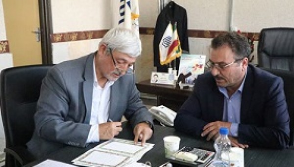 استاد تمام فیزیک هسته ای دانشگاه ارومیه، خیر مدرسه ساز شد