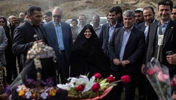 من بانوی مدرسههای ایران هستم