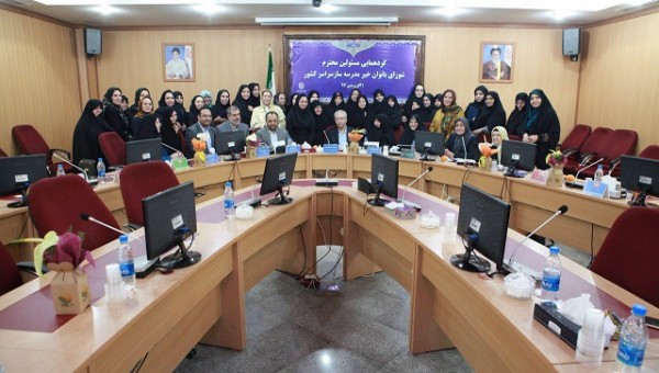 افزایش ضریب تاثیرگذاری بانوان یکی از گامهای اساسی در مدرسهسازی است