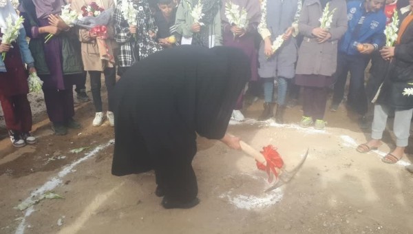 آغاز عملیات ساخت دبیرستان ۳ کلاسه بانو شهبازی در شهرستان خمین