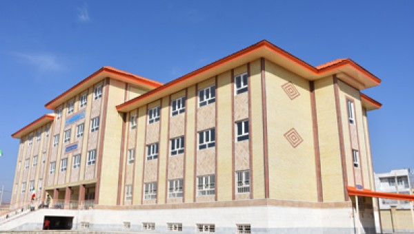 آغاز عملیات ساخت دو مدرسه ۱۲ کلاسه در شهرستان ریگان استان کرمان